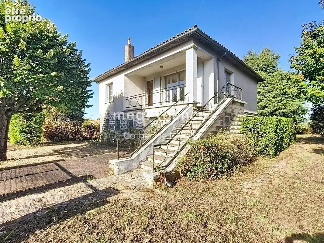 Maison à CHERVES-RICHEMONT