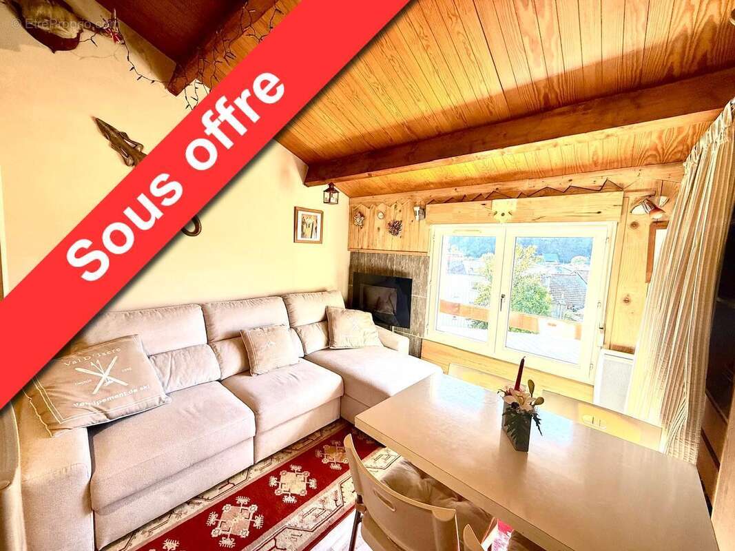   - Appartement à AX-LES-THERMES