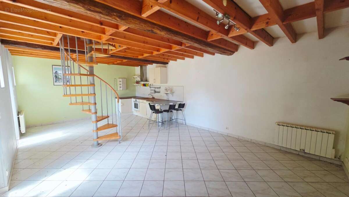 Maisons 11 pièces 256 m² - photo 13