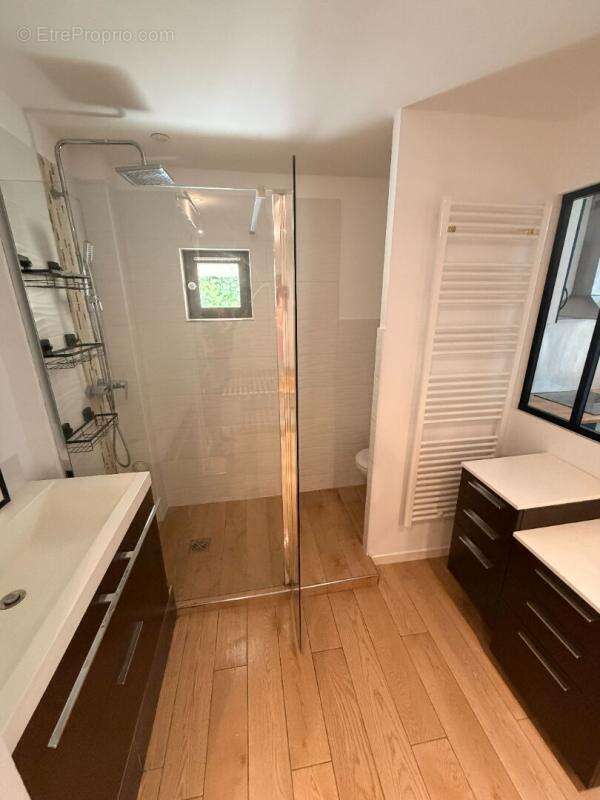 Roquevaire -T2 de 36 m² entièrement rénové - photo 7