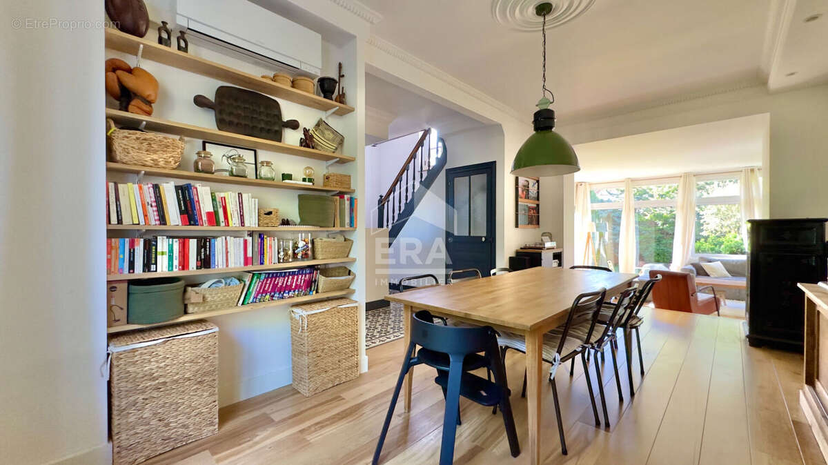 Maison à JUVISY-SUR-ORGE