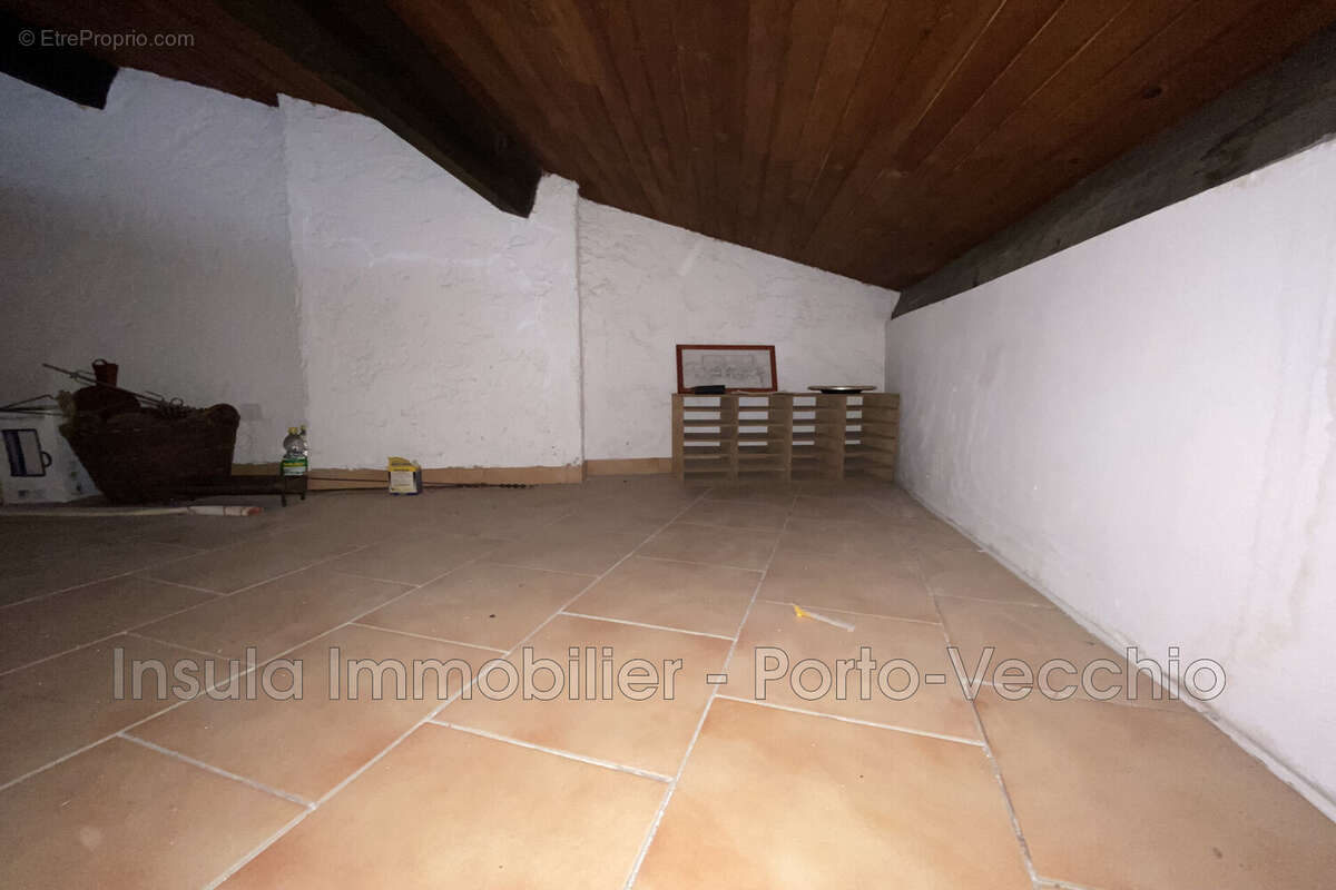 Appartement à LECCI