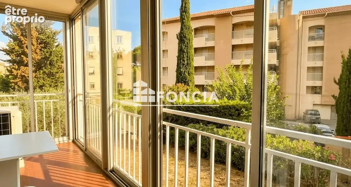 Fréjus plage – charmant 2 pièces avec terrasse loggia - au calme - proche des plages - photo 2