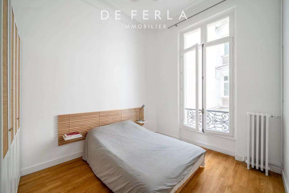 Appartement 250 m² à Paris-17e  - photo 17