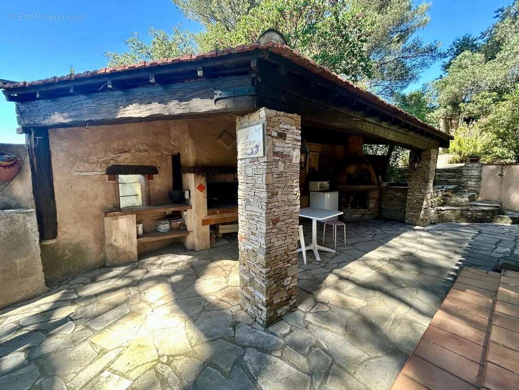 Maison à MARSEILLE-11E