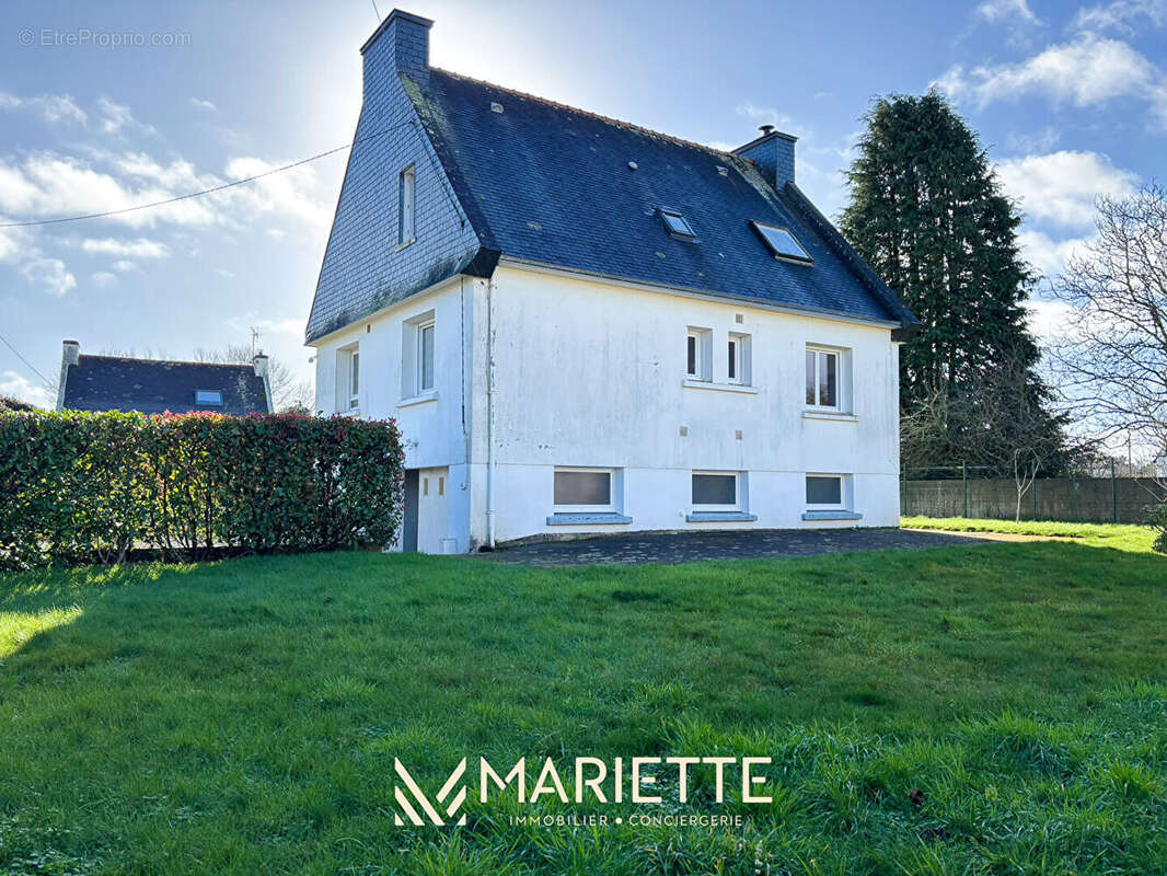 "KERNEA"  Proximité du bourg  - Maison néo-bretonne avec sous-sol total - photo 15