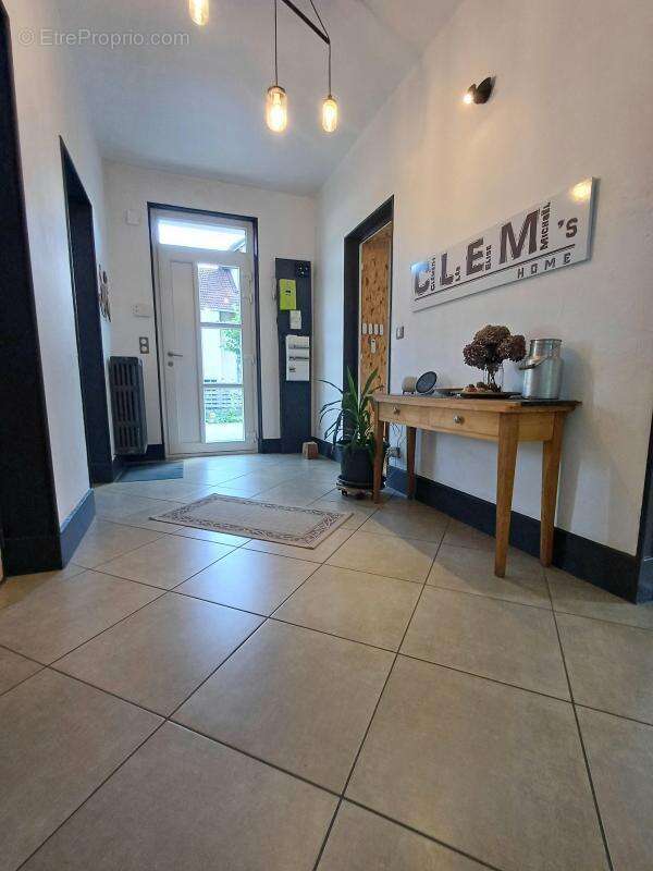 Maison à LES ECHELLES