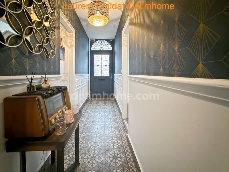 Maison à SAINT-QUENTIN