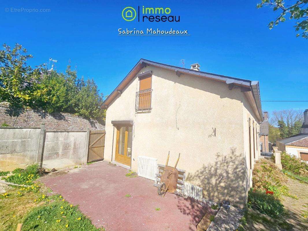 Maison à SAINT-MICHEL