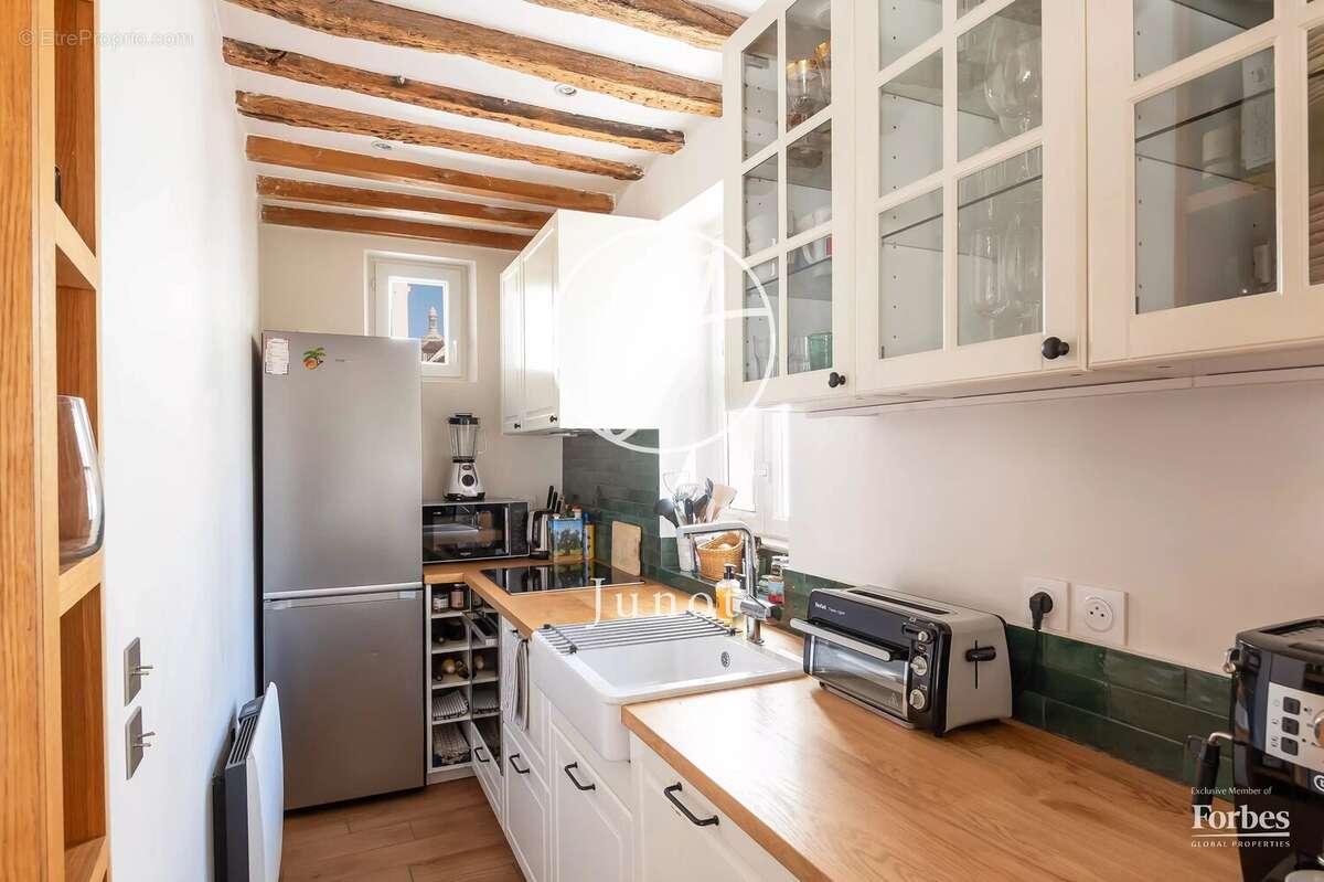 Paris 18e - MONTMARTRE - Duplex - 54,11m² Carrez - 2 pièces - Exposition sud-ouest - Jardin - photo 8