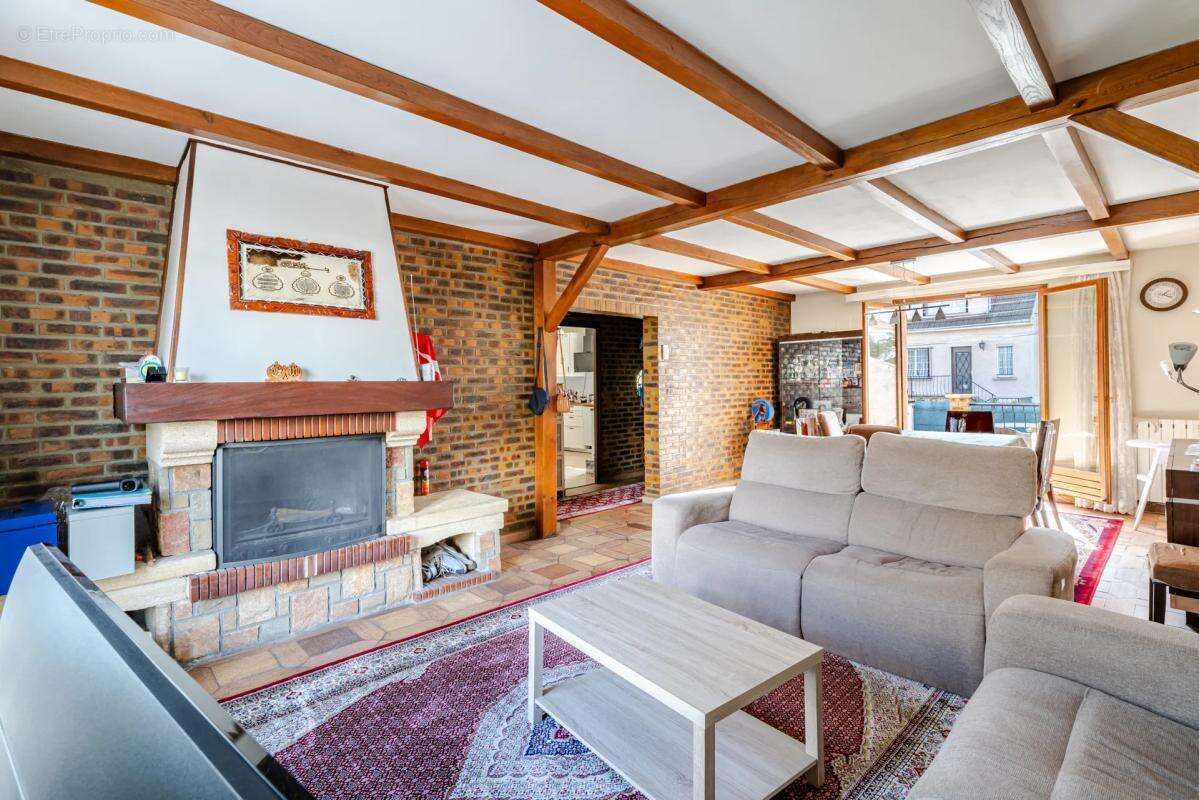 Maison à PIERREFITTE-SUR-SEINE