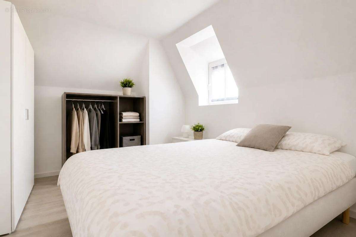 Ensemble immobilier loué à Wittenheim, 9 pièces - photo 6