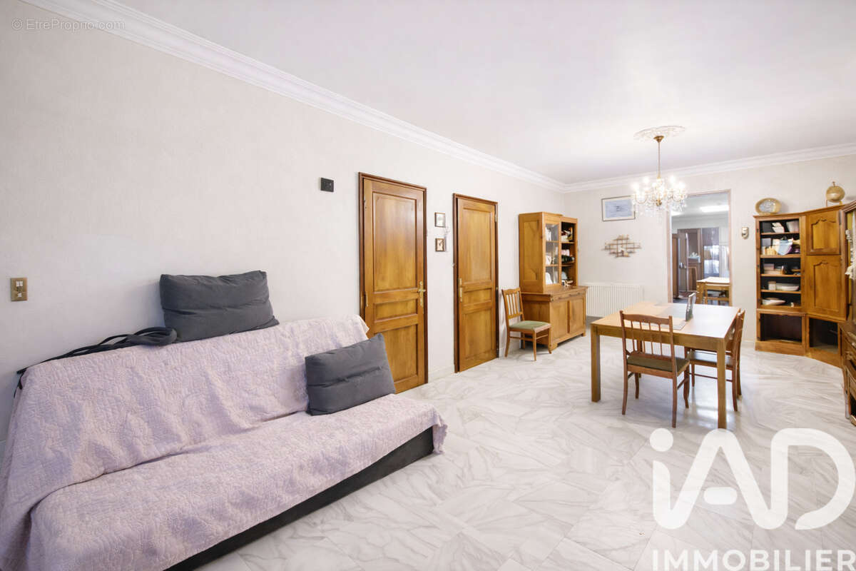 Photo 3 - Maison à MARCQ-EN-BAROEUL