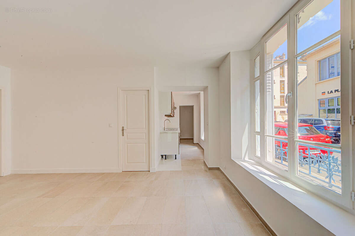 Appartement Versailles 3 pièce(s) 55.27 m2 - photo 17