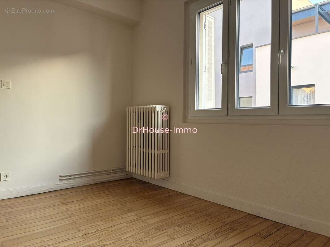 Appartement 39 m² à Valence  - photo 14