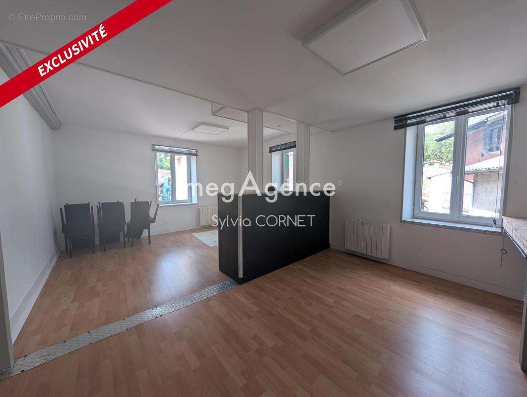 Appartement à TENAY