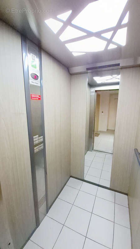 Appartement à SAINT-ROMAIN-EN-GAL