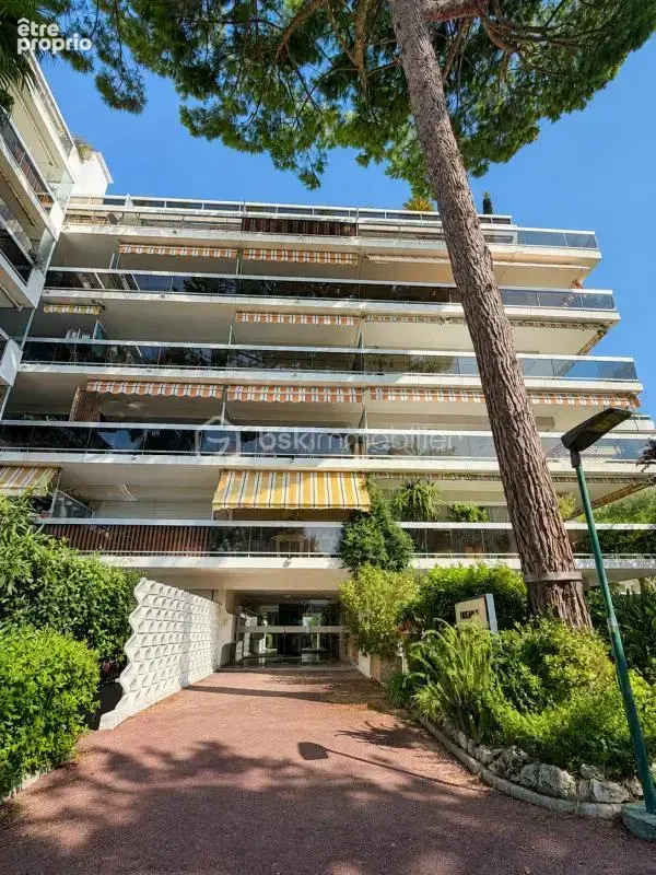 Antibes – le mas de tanit – grand studio avec terrasse, piscine et cave - photo 8