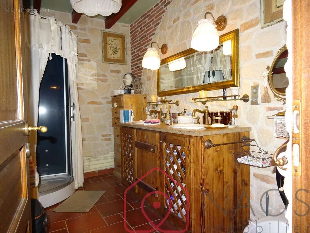 Maison à BARLIEU