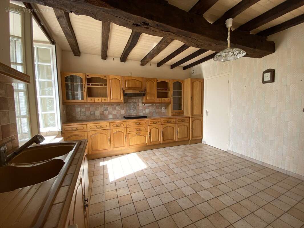Maison à QUEMPER-GUEZENNEC