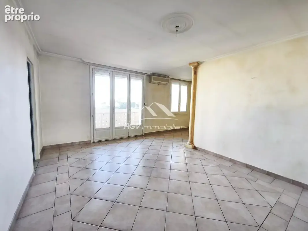 Photo Appartement à Ales au prix de 125 000€