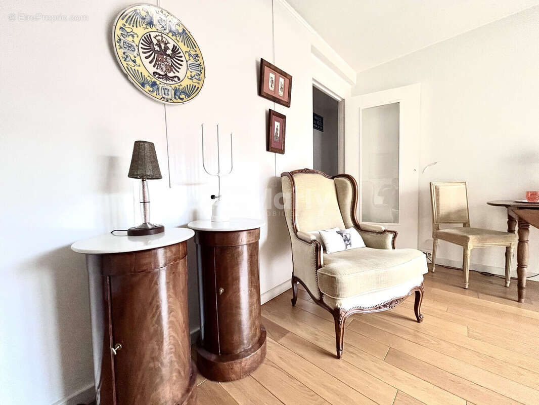 Appartement à PARIS-10E