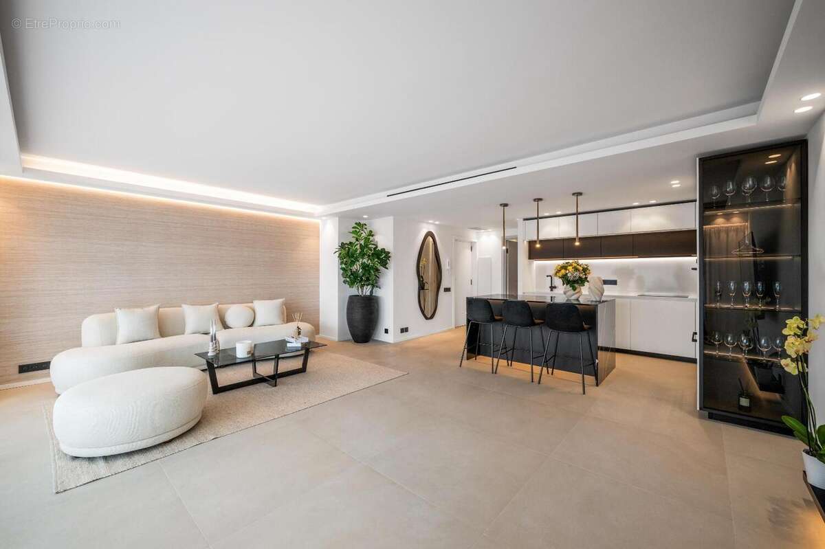   - Appartement à NICE