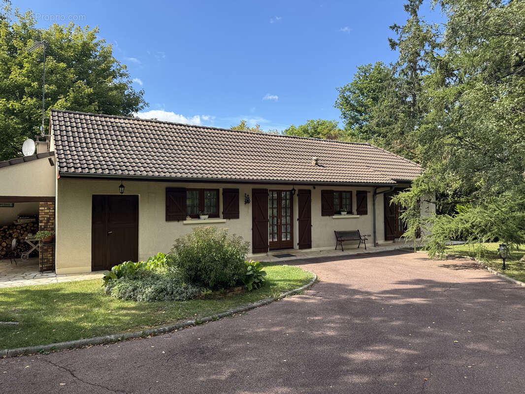 Maison à CHATEAU-RENARD