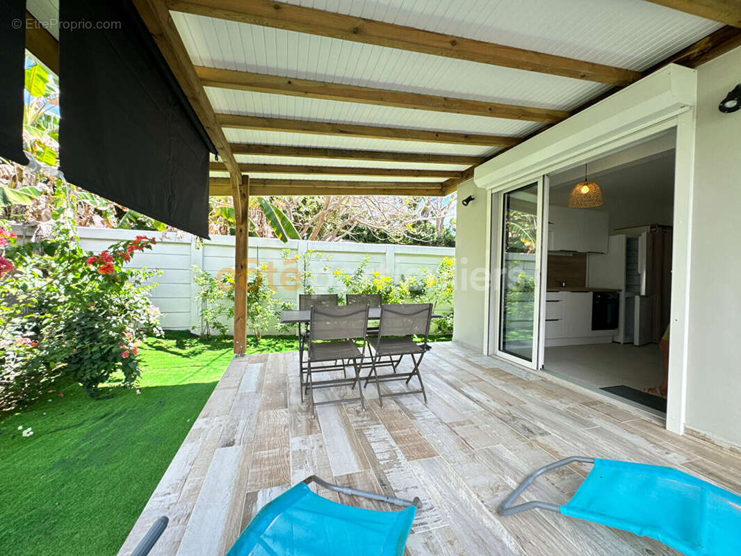 Maison à SAINTE-ANNE