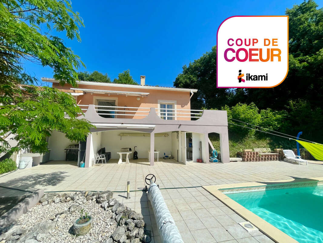 Hauterives (sur les hauteurs) - villa avec piscine et dependances - photo 2