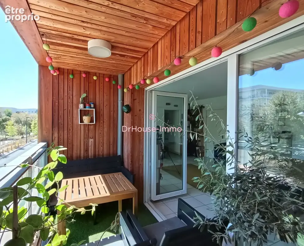 Photo Appartement à Floirac au prix de 270 000€