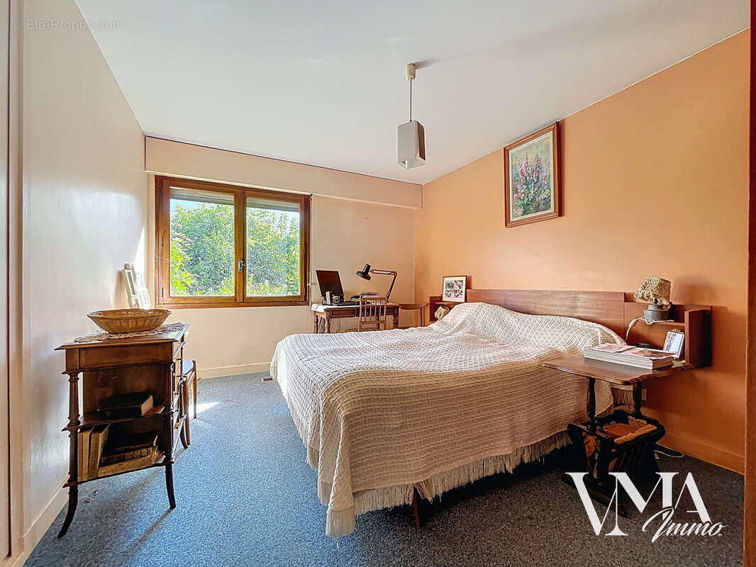 Maison à CHAMPAGNE-AU-MONT-D&#039;OR