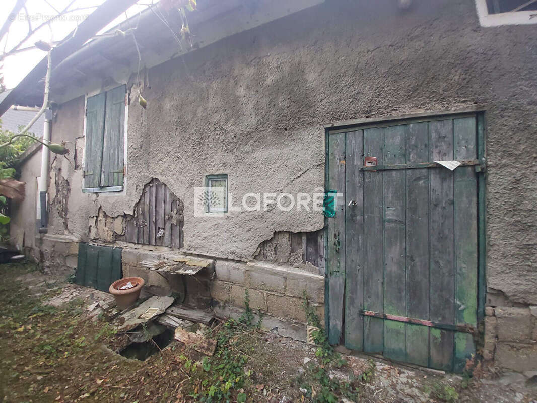 Terrain à LE RAINCY