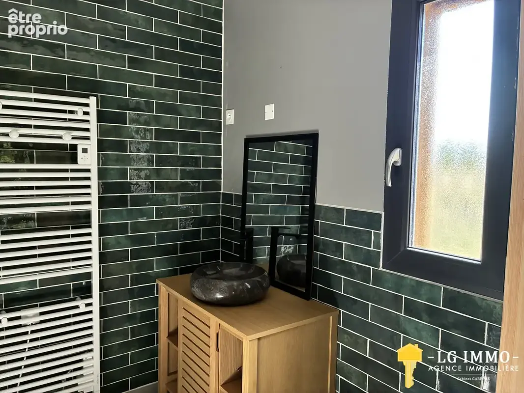 Maison contemporaine en bois, 3 chambres avec leur salle d'eau, jardin 3800 m2 - photo 14