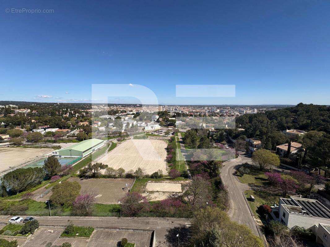 Appartement à NIMES