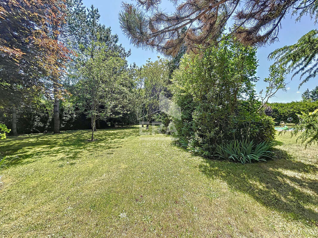 Maison à CHAUMONTEL