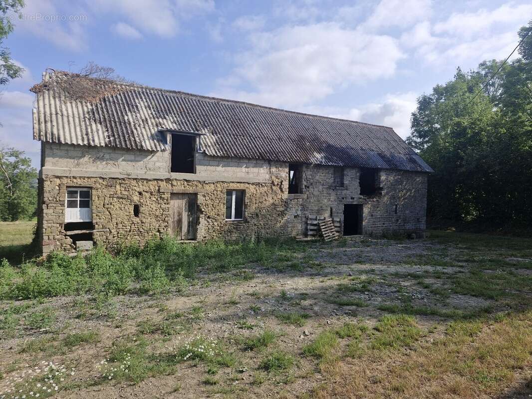 Maison 200 m² à La Rocque  - photo 3