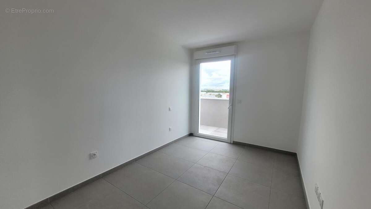 Appartement à LATTES