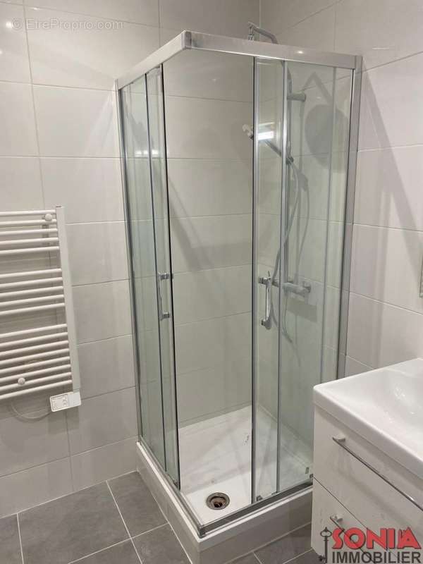 Appartement à FONTENAY-SOUS-BOIS