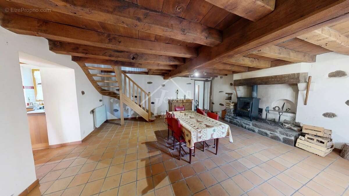 Maison à COSNE-D'ALLIER