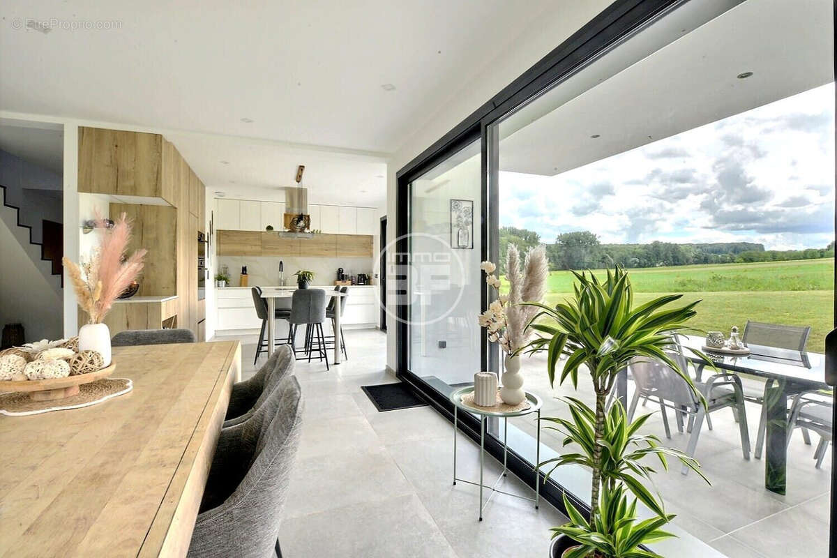 Maison 133 m² à Ranspach-Le-Bas  - photo 2