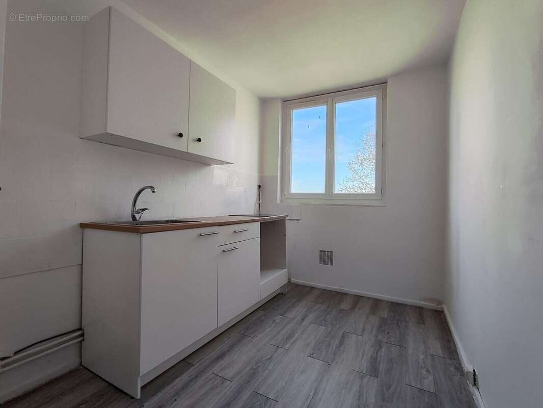 Photo 3 - Appartement à BEAUVAIS