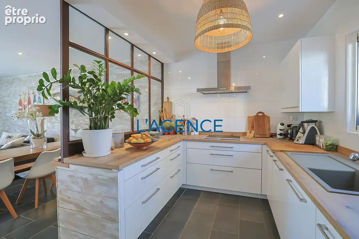 hyeres l'Ayguade villa individuelle de 170m2  a 2 pas de la plage - photo 5