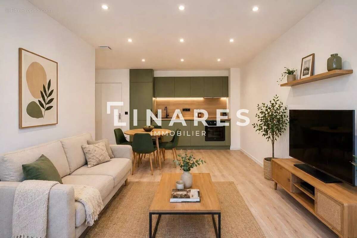 Appartement à MARSEILLE-5E