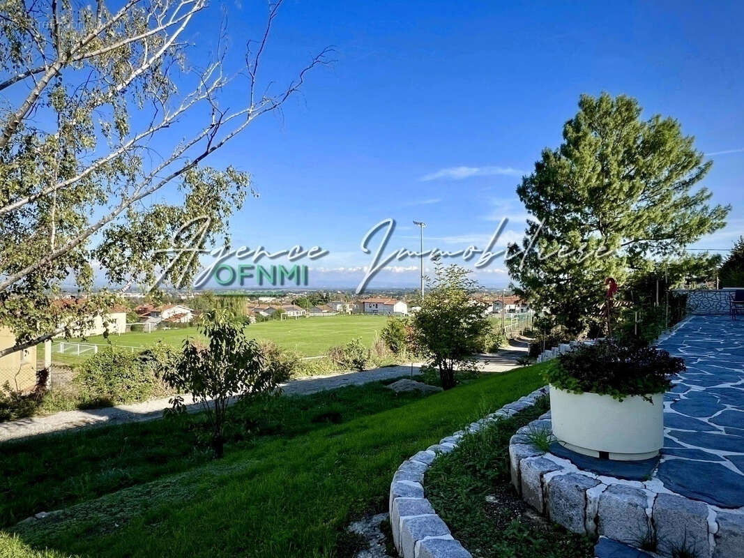 Maison à ECOTAY-L&#039;OLME