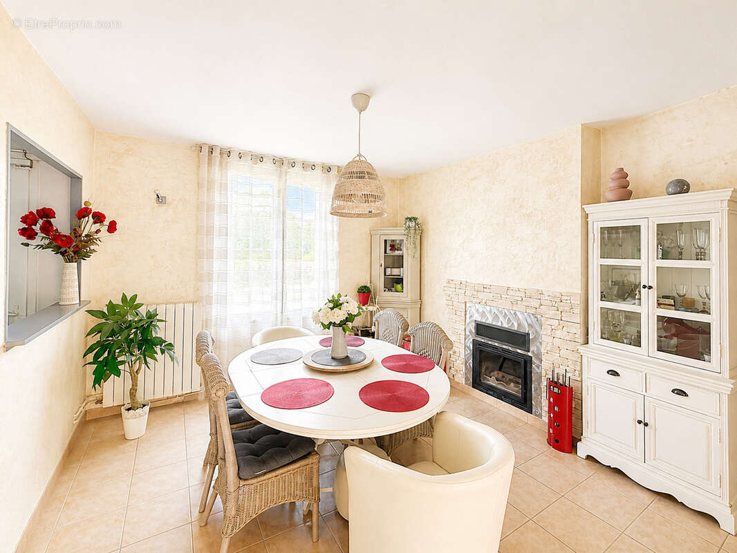 Maison à LA CROIX-EN-TOURAINE
