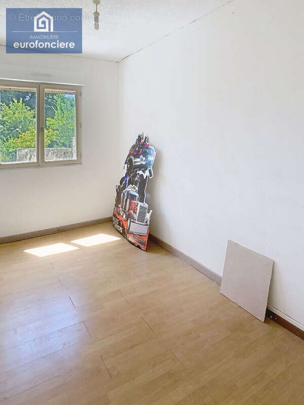 Maison à AIX-EN-OTHE