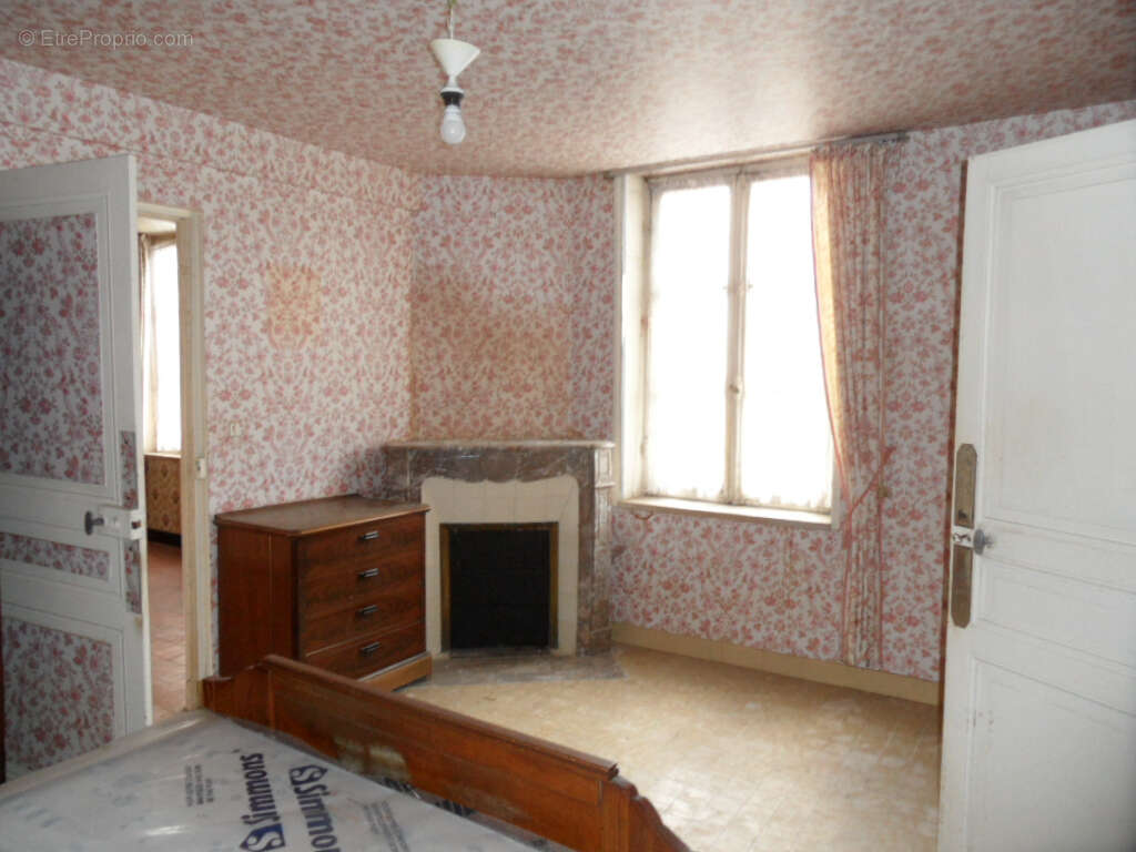 Maison à LION-EN-SULLIAS