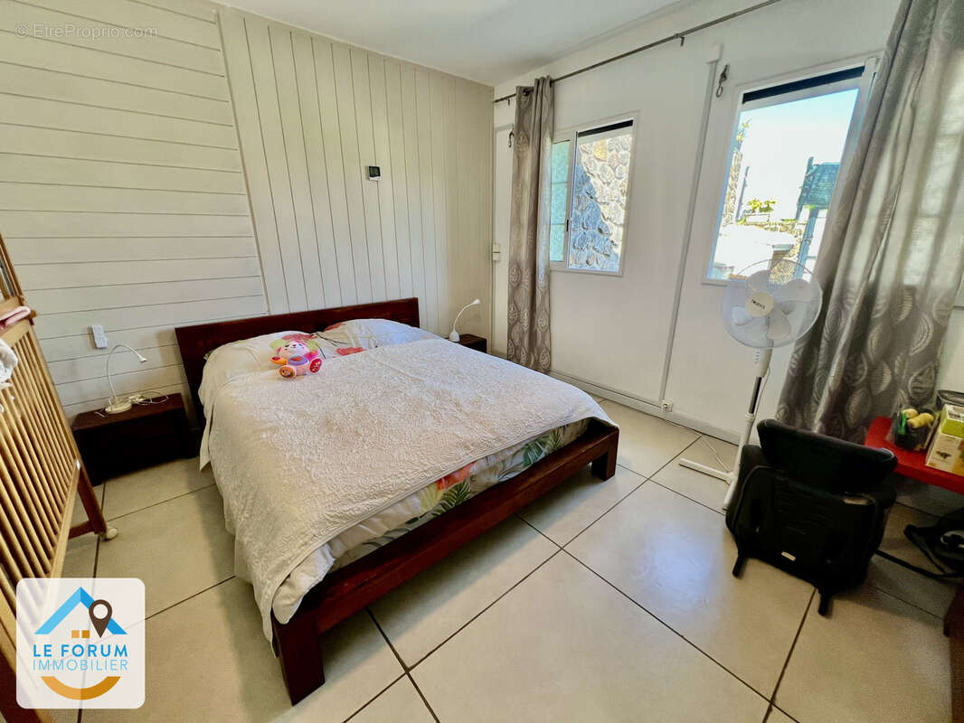 Saint joseph 97480 - villa t6 - vue montagne - cadre agréable - proche des commodités - photo 4