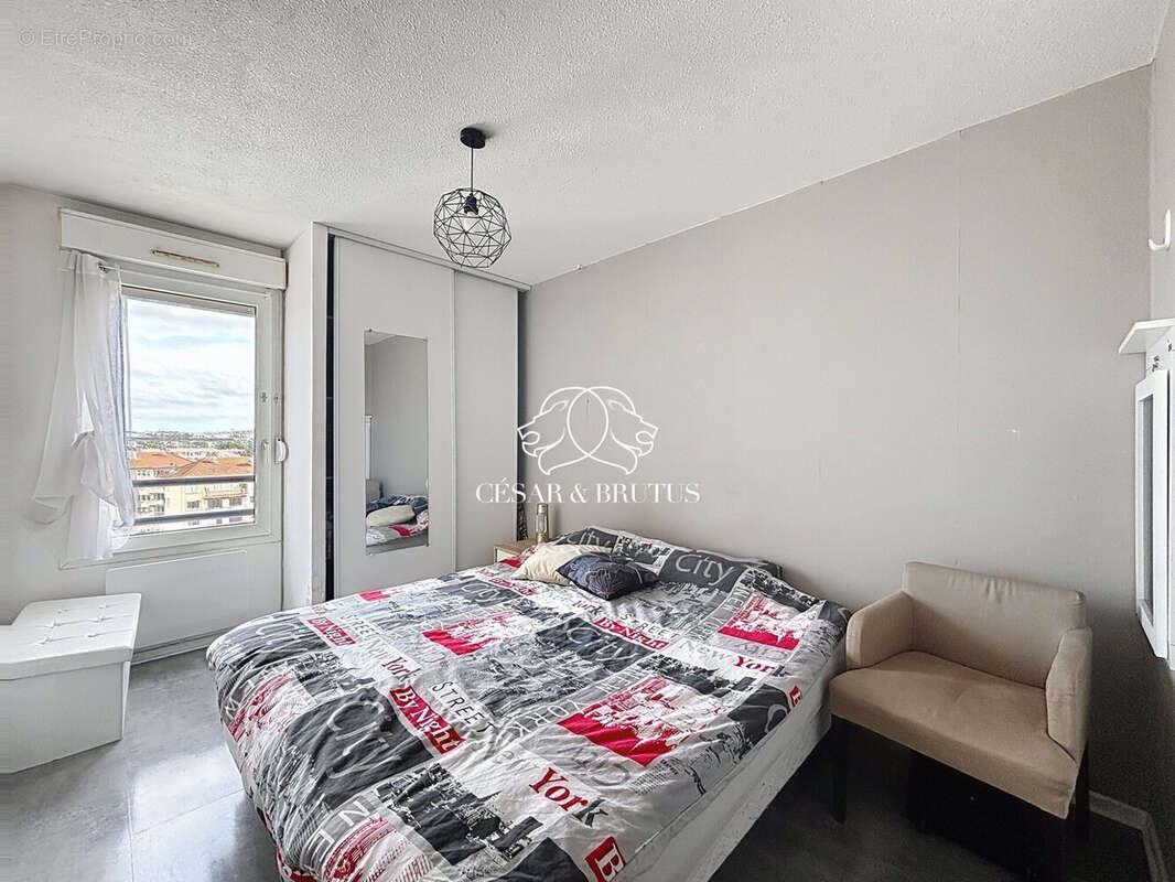 Appartement à VILLEURBANNE